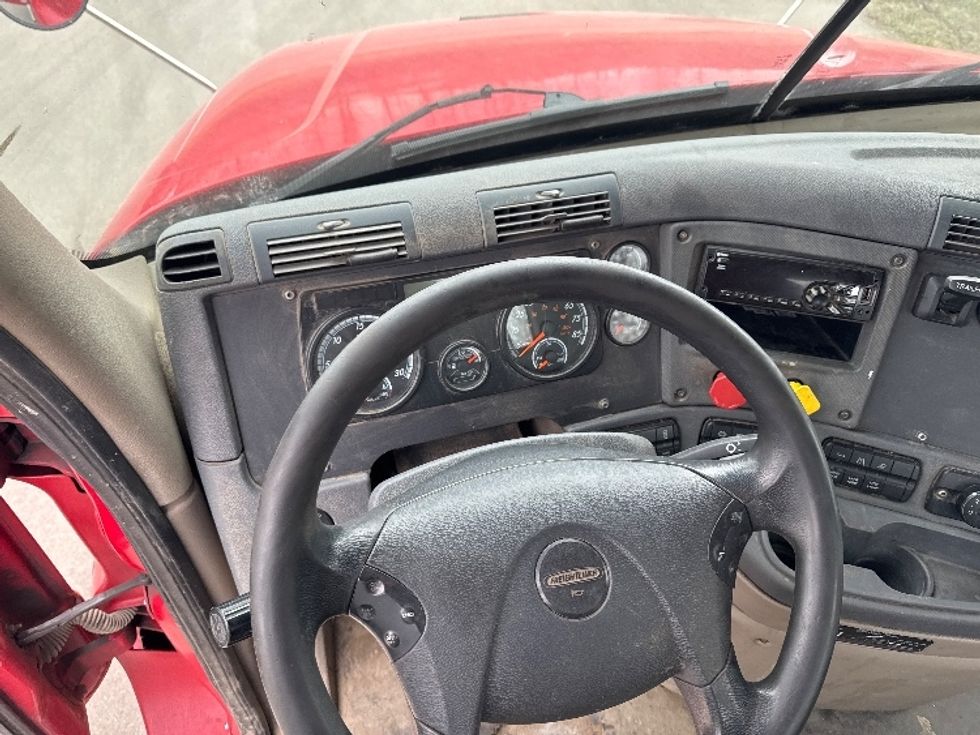 Day Cab Tractor-Heavy Duty Tractors-Freightliner-2020-Cascadia 12564ST-Elmira-NY-425,389\n\t\tmiles-$ 49,750 - Image 11