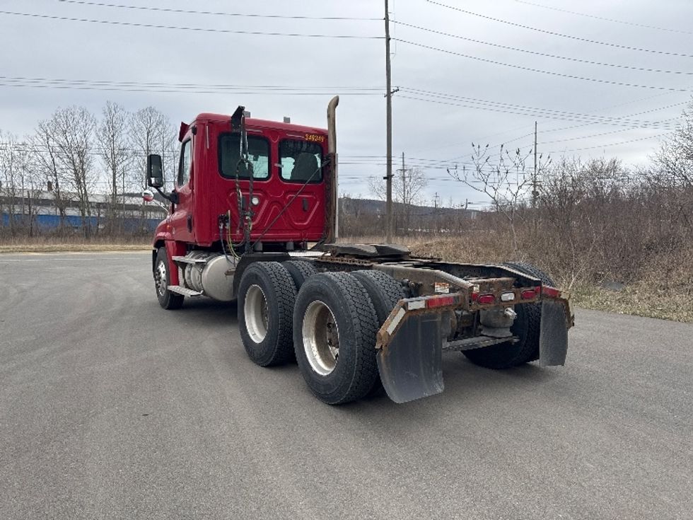 Day Cab Tractor-Heavy Duty Tractors-Freightliner-2020-Cascadia 12564ST-Elmira-NY-425,389\n\t\tmiles-$ 49,750 - Image 5