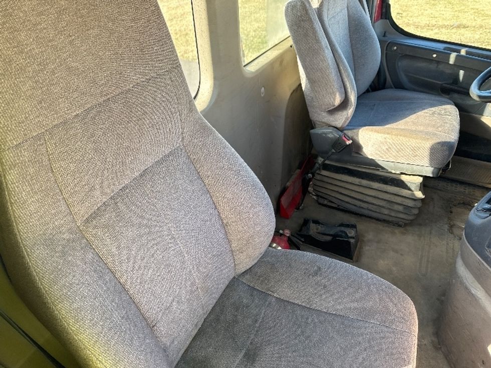 Day Cab Tractor-Heavy Duty Tractors-Freightliner-2020-Cascadia 12564ST-Elmira-NY-429,852\n\t\tmiles-$ 49,500 - Image 13