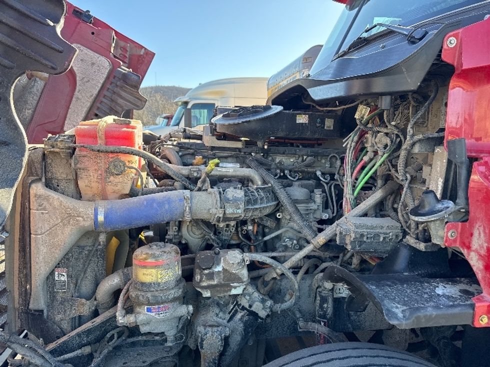 Day Cab Tractor-Heavy Duty Tractors-Freightliner-2020-Cascadia 12564ST-Elmira-NY-429,852\n\t\tmiles-$ 49,500 - Image 15