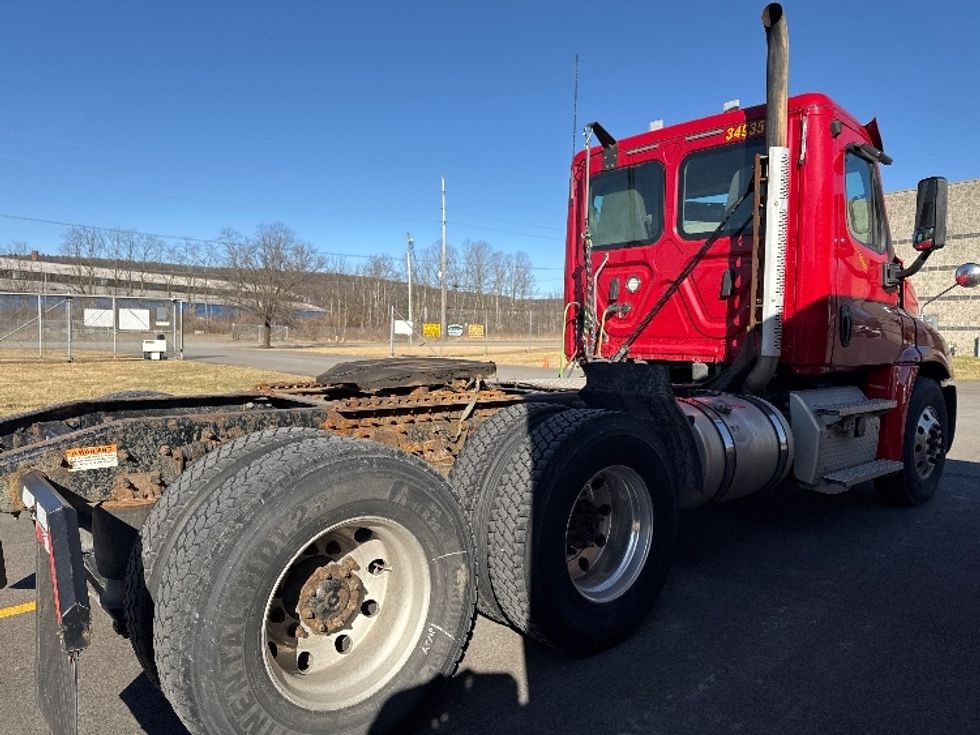 Day Cab Tractor-Heavy Duty Tractors-Freightliner-2020-Cascadia 12564ST-Elmira-NY-429,852\n\t\tmiles-$ 49,500 - Image 8