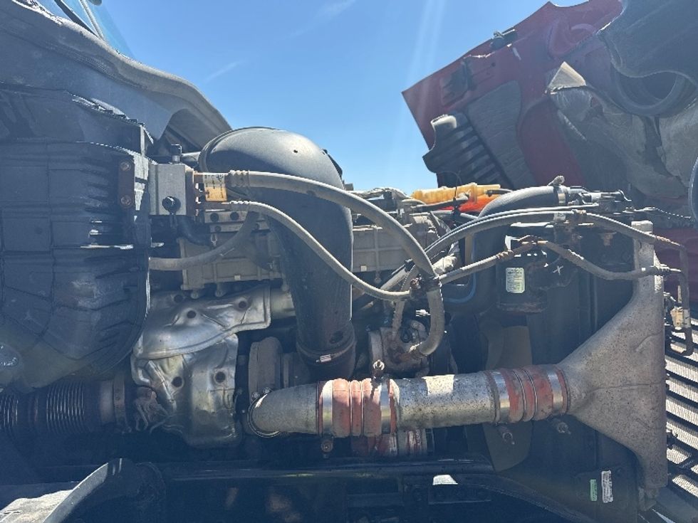 Day Cab Tractor-Heavy Duty Tractors-Freightliner-2020-Cascadia 12564ST-Elmira-NY-444,061\n\t\tmiles-$ 48,500 - Image 15