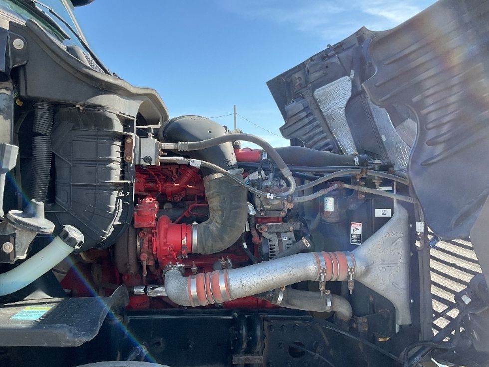 Day Cab Tractor-Heavy Duty Tractors-Freightliner-2020-Cascadia 12564ST-Flint-MI-245,787\n\t\tmiles-$ 43,500 - Image 15