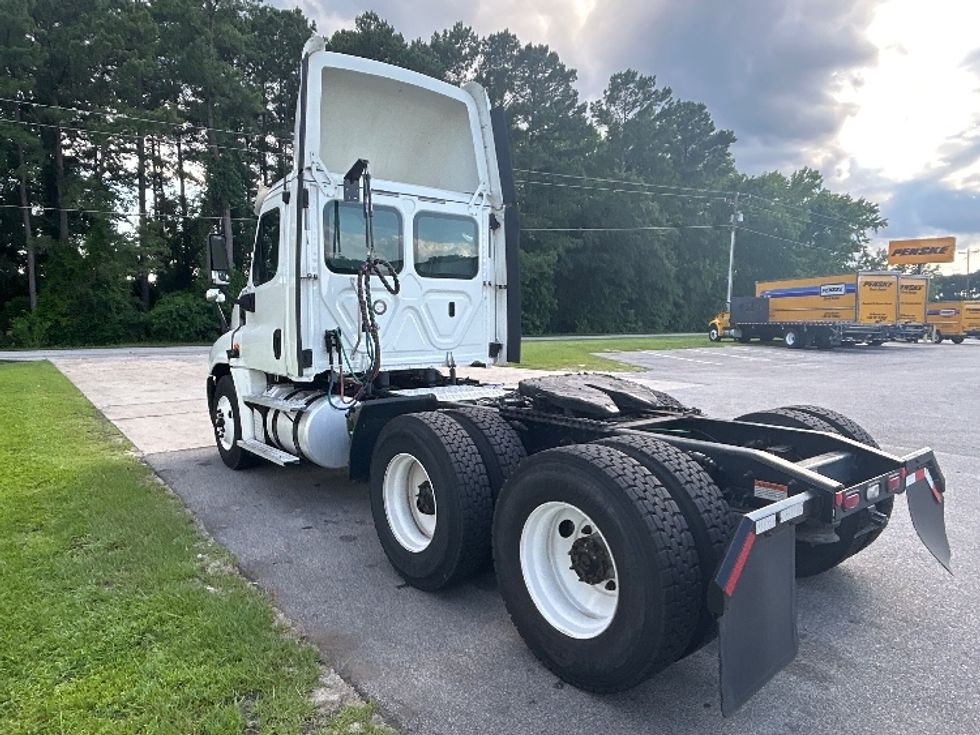 Day Cab Tractor-Heavy Duty Tractors-Freightliner-2020-Cascadia 12564ST-Florence-SC-379,449\n\t\tmiles-$ 46,500 - Image 5