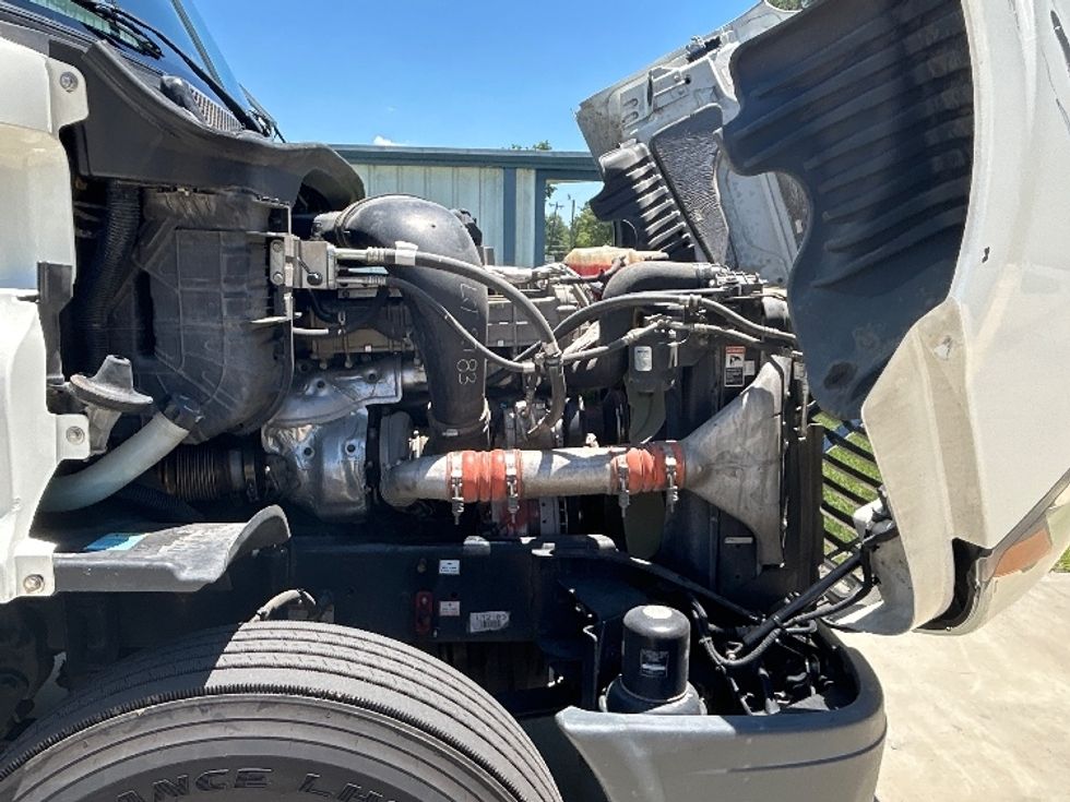 Day Cab Tractor-Heavy Duty Tractors-Freightliner-2020-Cascadia 12564ST-Florence-SC-472,774\n\t\tmiles-$ 38,250 - Image 15