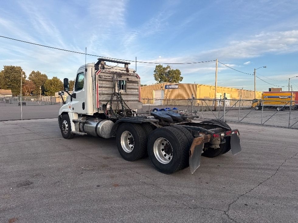Day Cab Tractor-Heavy Duty Tractors-Freightliner-2020-Cascadia 12564ST-Fort Wayne-IN-374,860\n\t\tmiles-$ 43,000 - Image 5