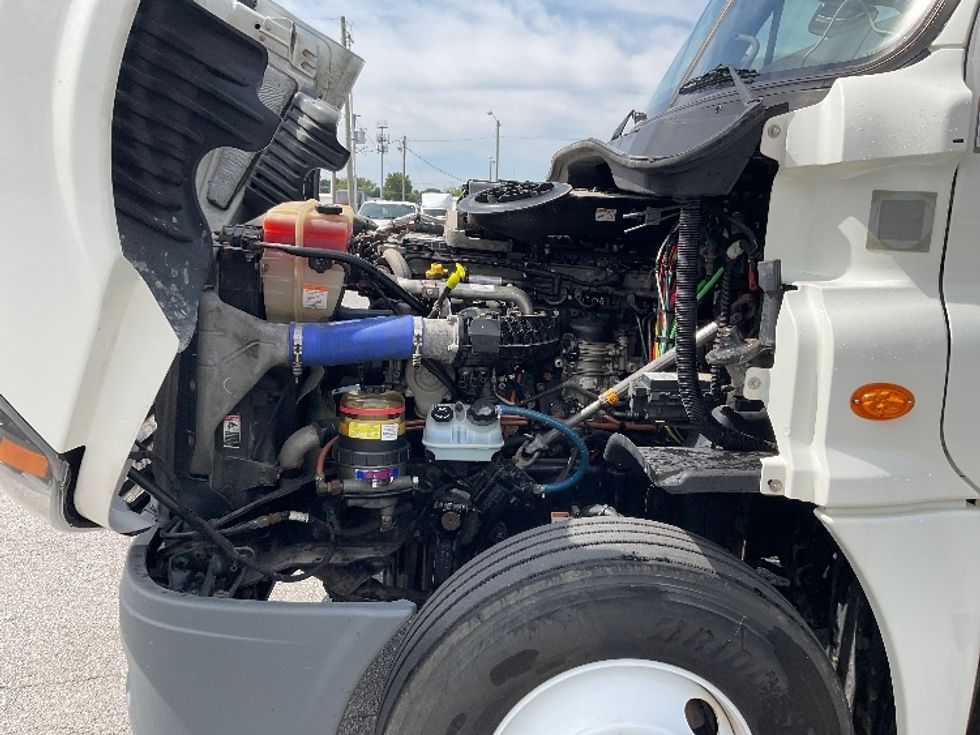 Day Cab Tractor-Heavy Duty Tractors-Freightliner-2020-Cascadia 12564ST-Fort Wayne-IN-433,703\n\t\tmiles-$ 41,250 - Image 16