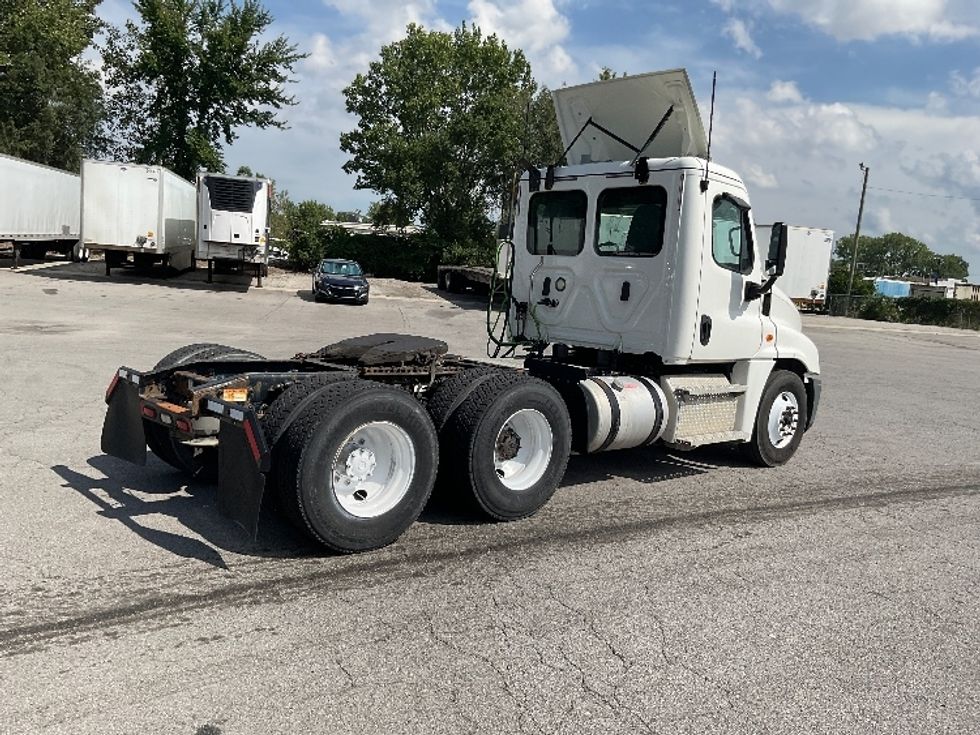 Day Cab Tractor-Heavy Duty Tractors-Freightliner-2020-Cascadia 12564ST-Fort Wayne-IN-433,703\n\t\tmiles-$ 41,250 - Image 7