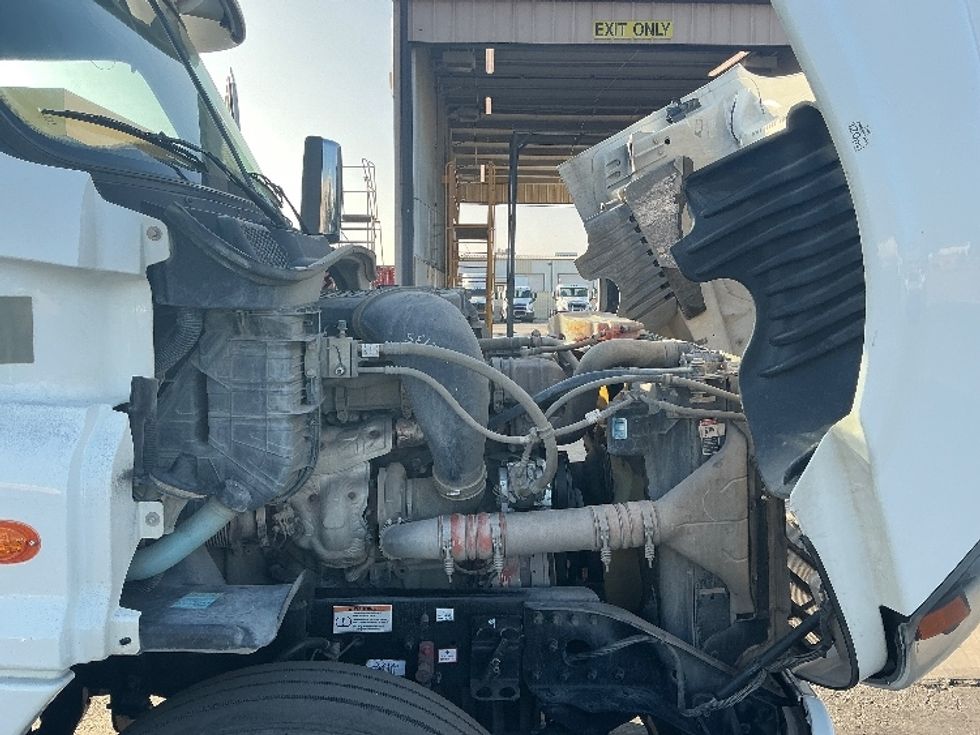 Day Cab Tractor-Heavy Duty Tractors-Freightliner-2020-Cascadia 12564ST-Fresno-CA-402,286\n\t\tmiles-$ 48,500 - Image 15