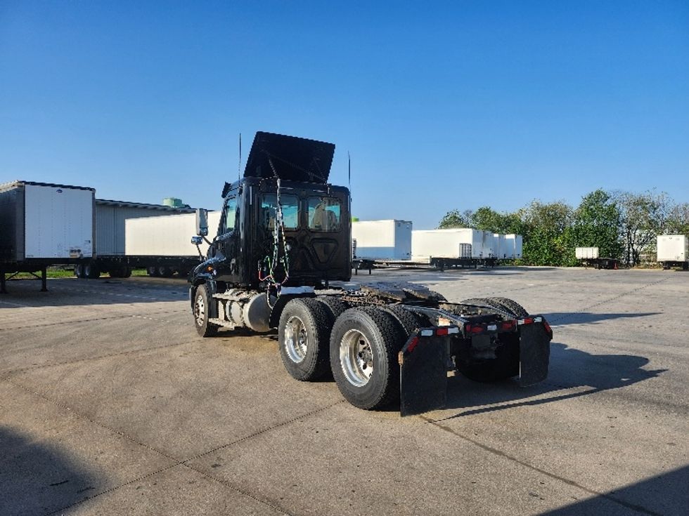Day Cab Tractor-Heavy Duty Tractors-Freightliner-2020-Cascadia 12564ST-Goshen-IN-150,082\n\t\tmiles-$ 54,500 - Image 5