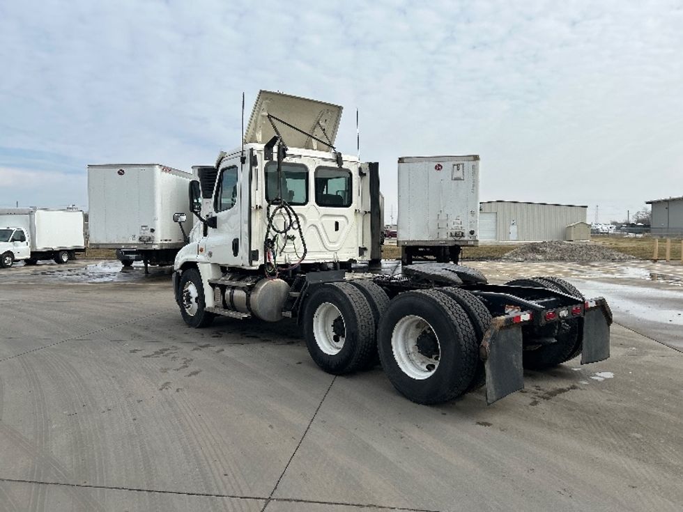 Day Cab Tractor-Heavy Duty Tractors-Freightliner-2020-Cascadia 12564ST-Goshen-IN-235,780\n\t\tmiles-$ 52,000 - Image 5