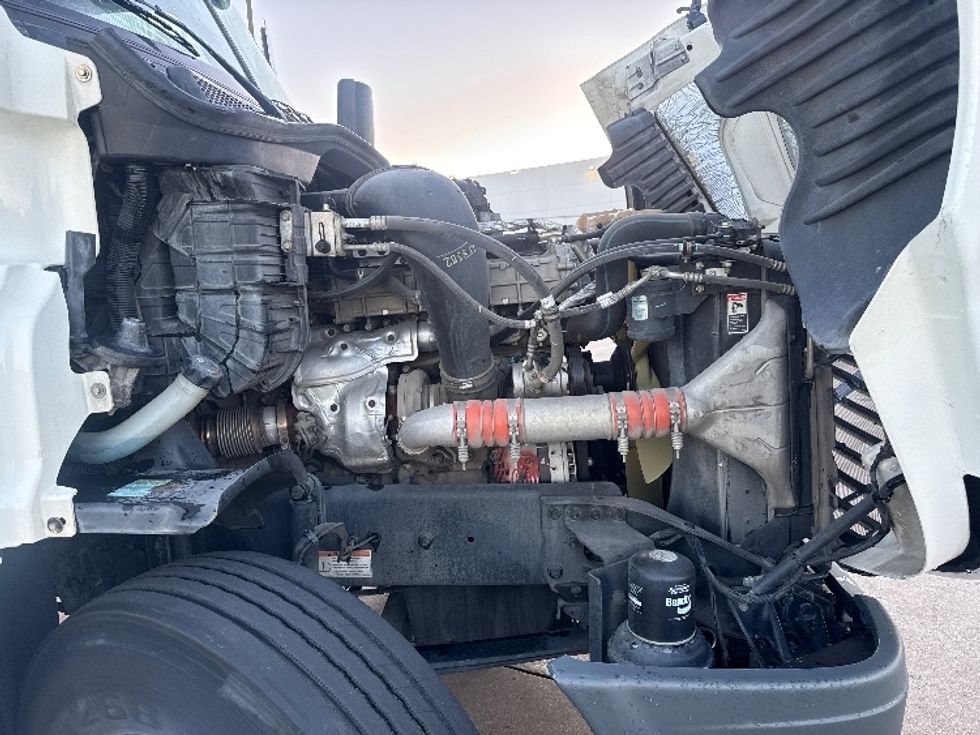 Day Cab Tractor-Heavy Duty Tractors-Freightliner-2020-Cascadia 12564ST-Grand Prairie-TX-240,092\n\t\tmiles-$ 58,500 - Image 15