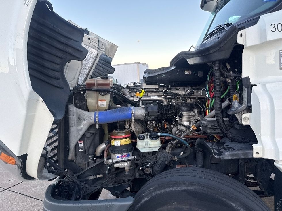 Day Cab Tractor-Heavy Duty Tractors-Freightliner-2020-Cascadia 12564ST-Grand Prairie-TX-240,092\n\t\tmiles-$ 58,500 - Image 16