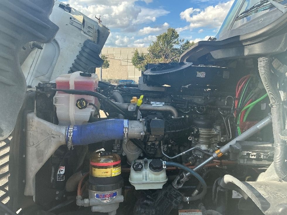 Day Cab Tractor-Heavy Duty Tractors-Freightliner-2020-Cascadia 12564ST-Grand Prairie-TX-419,553\n\t\tmiles-$ 44,250 - Image 16
