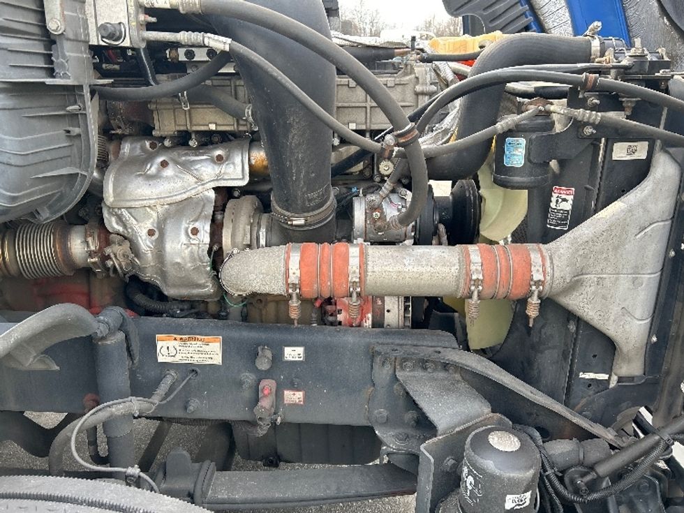 Day Cab Tractor-Heavy Duty Tractors-Freightliner-2020-Cascadia 12564ST-Greensboro-NC-366,970\n\t\tmiles-$ 55,500 - Image 13