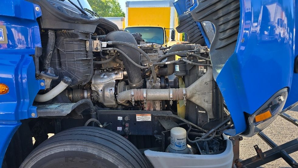 Day Cab Tractor-Heavy Duty Tractors-Freightliner-2020-Cascadia 12564ST-Greensboro-NC-503,451\n\t\tmiles-$ 42,250 - Image 15