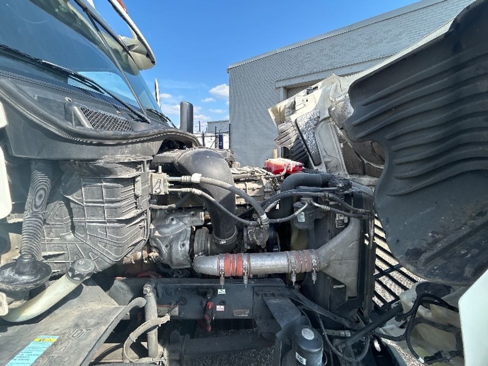 Day Cab Tractor-Heavy Duty Tractors-Freightliner-2020-Cascadia 12564ST-Homewood-AL-396,399\n\t\tmiles-$ 48,500 - Image 15