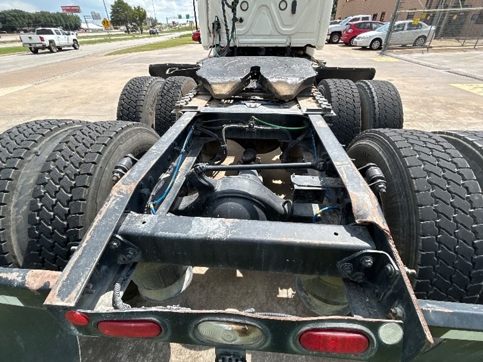 Day Cab Tractor-Heavy Duty Tractors-Freightliner-2020-Cascadia 12564ST-Houston-TX-207,219\n\t\tmiles-$ 55,250 - Image 6