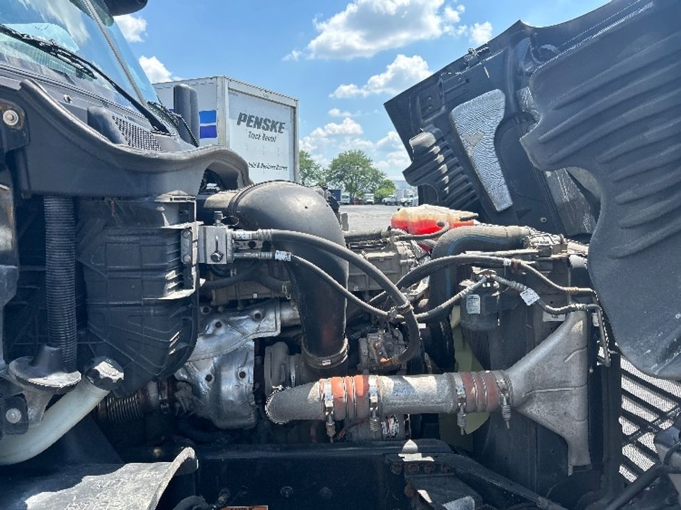 Day Cab Tractor-Heavy Duty Tractors-Freightliner-2020-Cascadia 12564ST-Indianapolis-IN-350,559\n\t\tmiles-$ 49,250 - Image 15