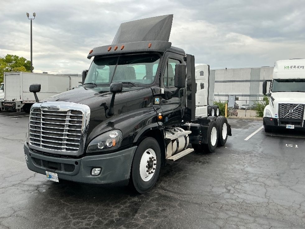 Day Cab Tractor-Heavy Duty Tractors-Freightliner-2020-Cascadia 12564ST-Indianapolis-IN-417,201\n\t\tmiles-$ 41,000 - Image 3