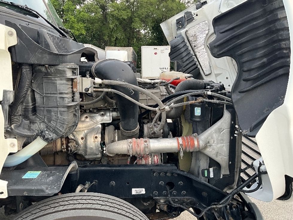 Day Cab Tractor-Heavy Duty Tractors-Freightliner-2020-Cascadia 12564ST-Indianapolis-IN-428,011\n\t\tmiles-$ 40,500 - Image 15