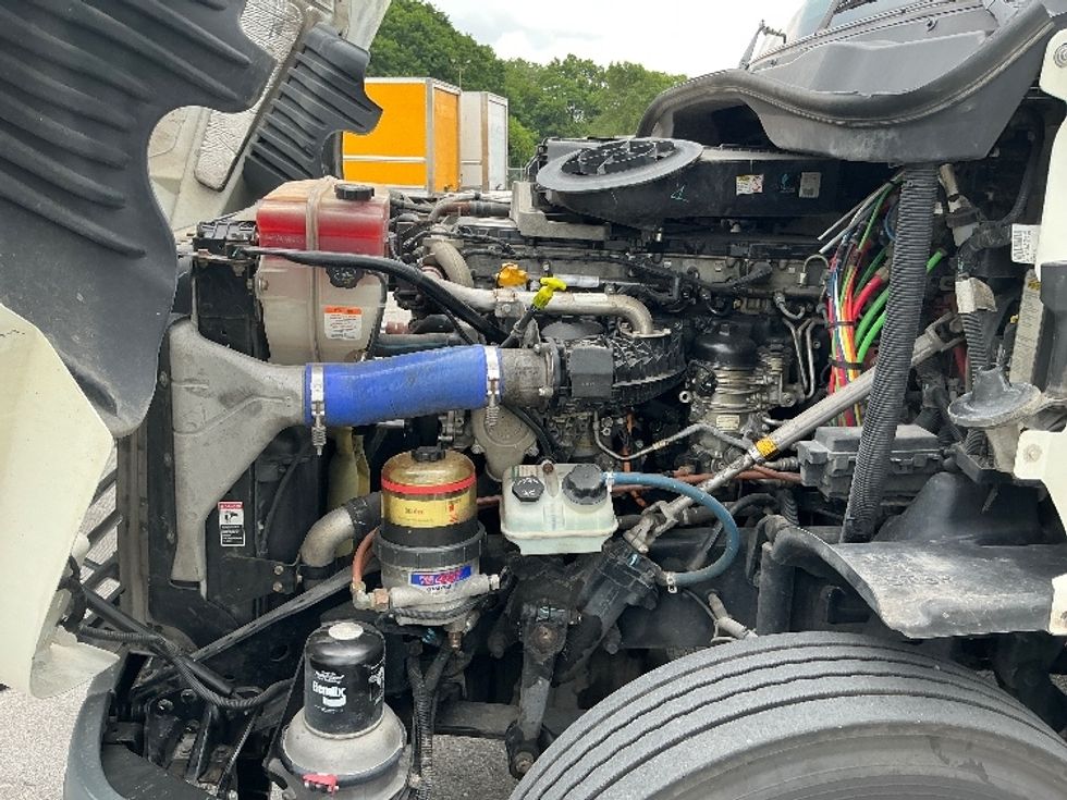 Day Cab Tractor-Heavy Duty Tractors-Freightliner-2020-Cascadia 12564ST-Indianapolis-IN-473,491\n\t\tmiles-$ 36,750 - Image 16