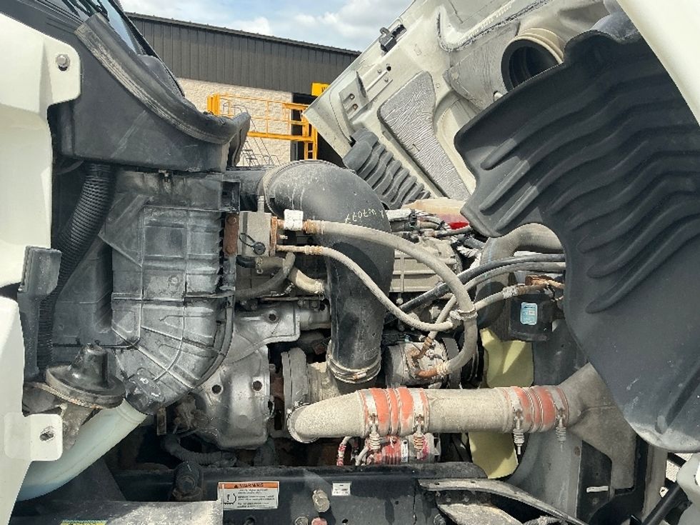 Day Cab Tractor-Heavy Duty Tractors-Freightliner-2020-Cascadia 12564ST-Indianapolis-IN-477,188\n\t\tmiles-$ 43,500 - Image 15