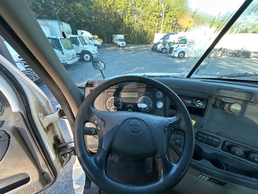 Day Cab Tractor-Heavy Duty Tractors-Freightliner-2020-Cascadia 12564ST-Jacksonville-FL-228,454\n\t\tmiles-$ 52,000 - Image 9