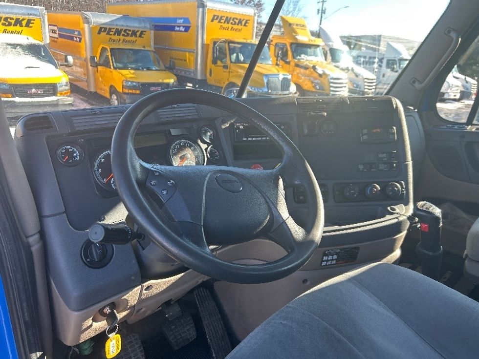 Day Cab Tractor-Heavy Duty Tractors-Freightliner-2020-Cascadia 12564ST-Jessup-PA-416,045\n\t\tmiles-$ 52,500 - Image 10