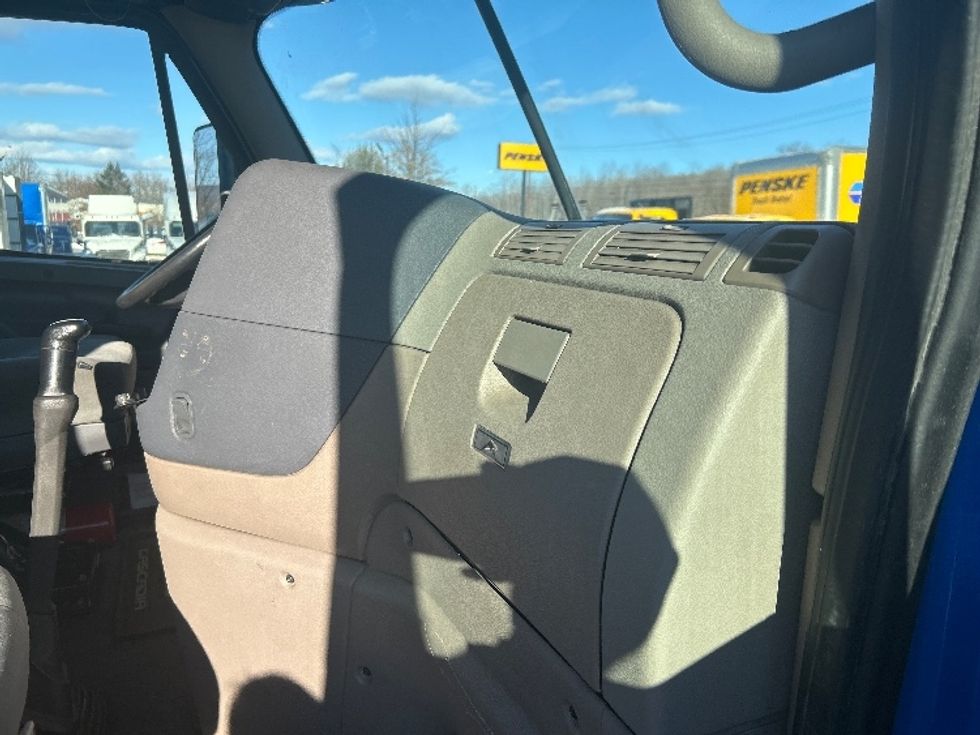 Day Cab Tractor-Heavy Duty Tractors-Freightliner-2020-Cascadia 12564ST-Jessup-PA-416,045\n\t\tmiles-$ 52,500 - Image 13