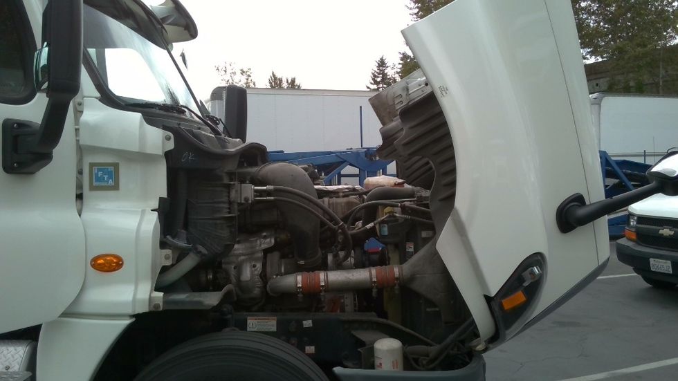 Day Cab Tractor-Heavy Duty Tractors-Freightliner-2020-Cascadia 12564ST-Kent-WA-181,427\n\t\tmiles-$ 63,000 - Image 15