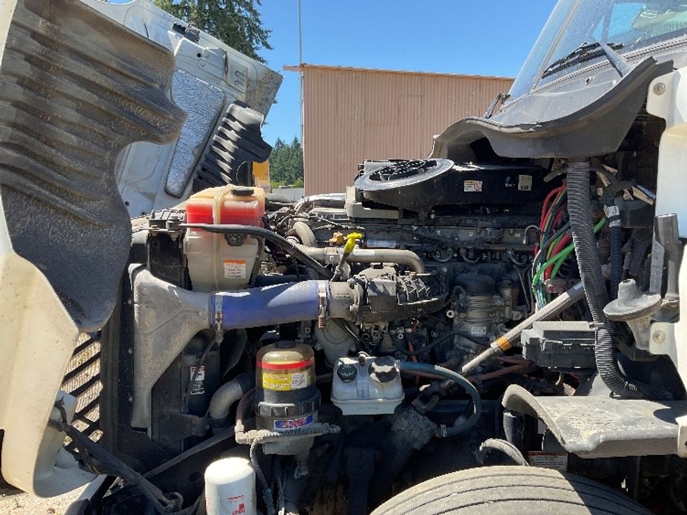 Day Cab Tractor-Heavy Duty Tractors-Freightliner-2020-Cascadia 12564ST-Lacey-WA-268,143\n\t\tmiles-$ 52,000 - Image 16