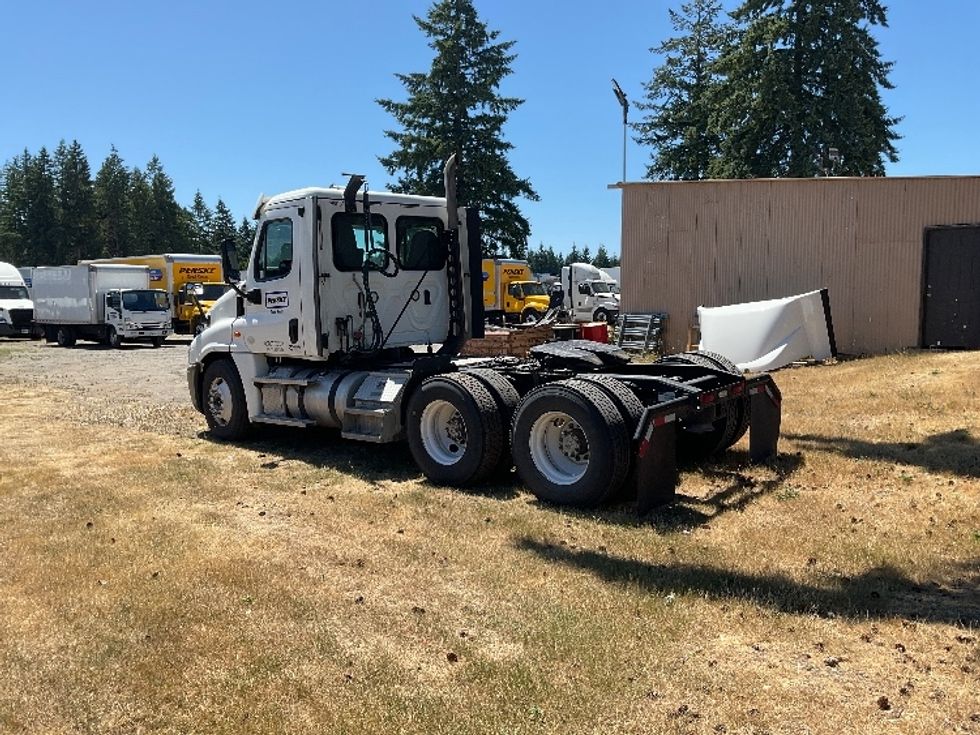 Day Cab Tractor-Heavy Duty Tractors-Freightliner-2020-Cascadia 12564ST-Lacey-WA-268,143\n\t\tmiles-$ 52,000 - Image 5