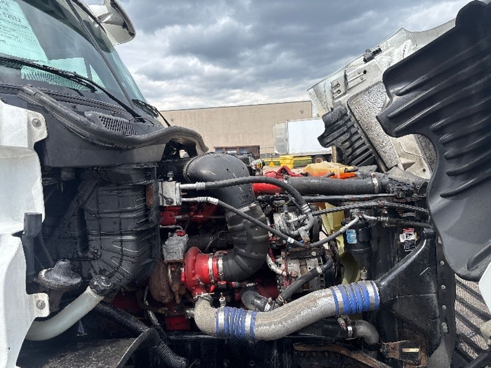 Day Cab Tractor-Heavy Duty Tractors-Freightliner-2020-Cascadia 12564ST-Lansing-MI-549,078\n\t\tmiles-$ 29,750 - Image 14