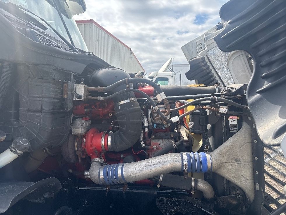 Day Cab Tractor-Heavy Duty Tractors-Freightliner-2020-Cascadia 12564ST-Lansing-MI-717,740\n\t\tmiles-$ 26,750 - Image 15