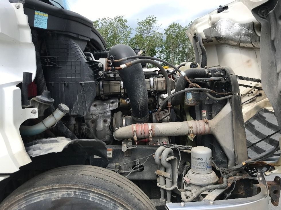 Day Cab Tractor-Heavy Duty Tractors-Freightliner-2020-Cascadia 12564ST-Londonderry-NH-618,726\n\t\tmiles-$ 26,750 - Image 14