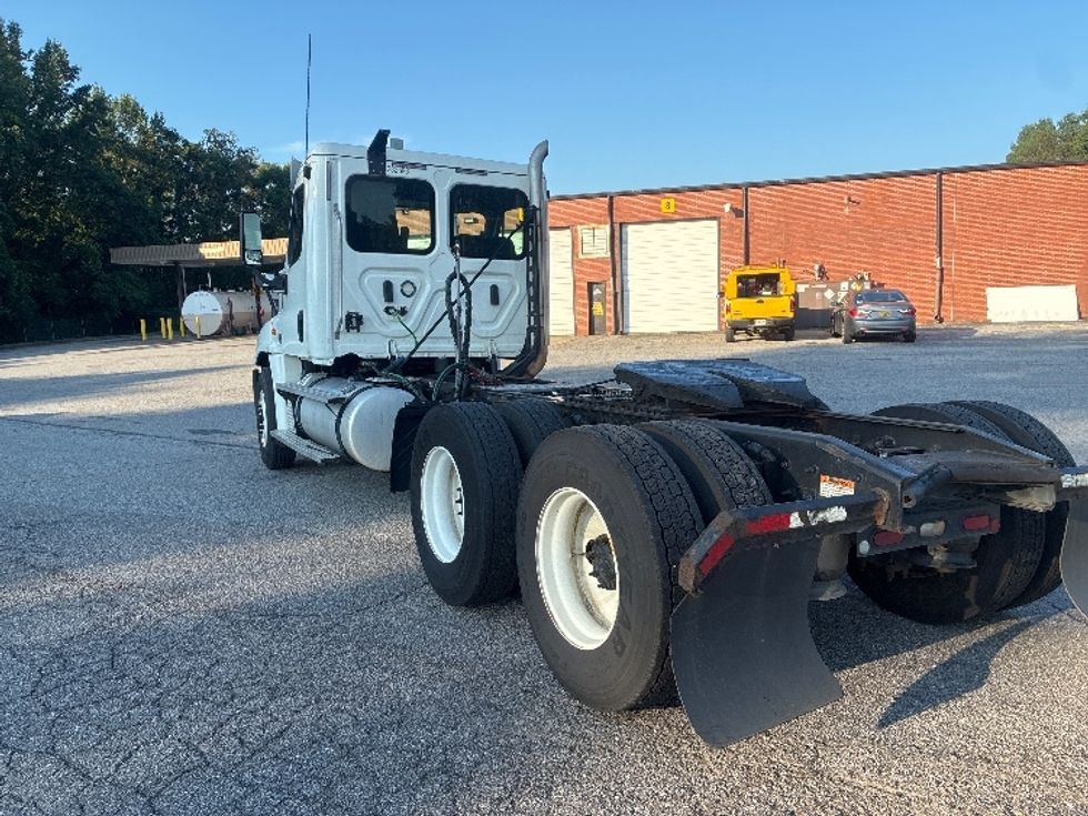 Day Cab Tractor-Heavy Duty Tractors-Freightliner-2020-Cascadia 12564ST-Martinsville-VA-549,060\n\t\tmiles-$ 37,500 - Image 5