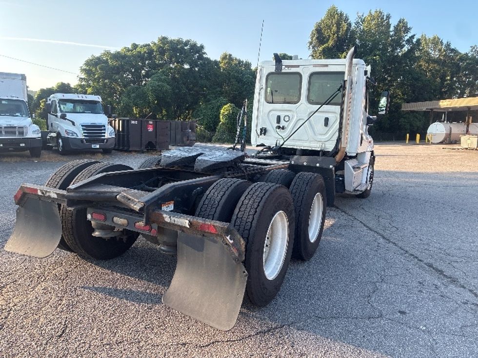Day Cab Tractor-Heavy Duty Tractors-Freightliner-2020-Cascadia 12564ST-Martinsville-VA-549,060\n\t\tmiles-$ 37,500 - Image 7