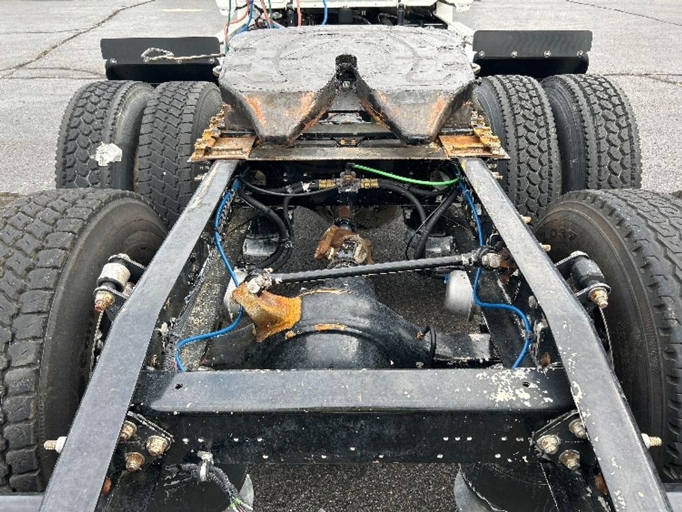 Day Cab Tractor-Heavy Duty Tractors-Freightliner-2020-Cascadia 12564ST-Memphis-TN-278,216\n\t\tmiles-$ 54,500 - Image 6