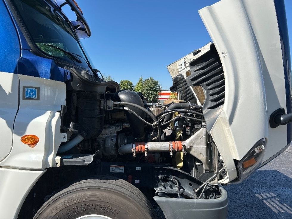 Day Cab Tractor-Heavy Duty Tractors-Freightliner-2020-Cascadia 12564ST-Memphis-TN-500,414\n\t\tmiles-$ 35,000 - Image 15
