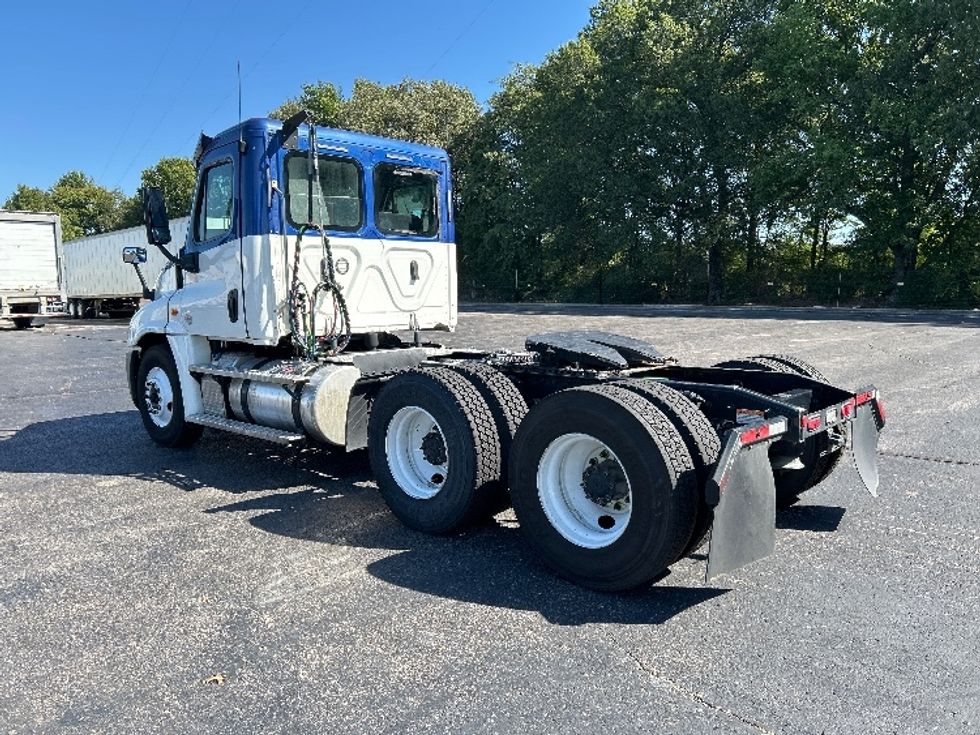 Day Cab Tractor-Heavy Duty Tractors-Freightliner-2020-Cascadia 12564ST-Memphis-TN-500,414\n\t\tmiles-$ 35,000 - Image 5
