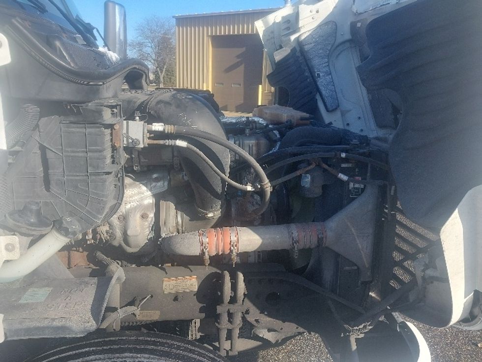 Day Cab Tractor-Heavy Duty Tractors-Freightliner-2020-Cascadia 12564ST-Port Huron-MI-334,370\n\t\tmiles-$ 43,000 - Image 15