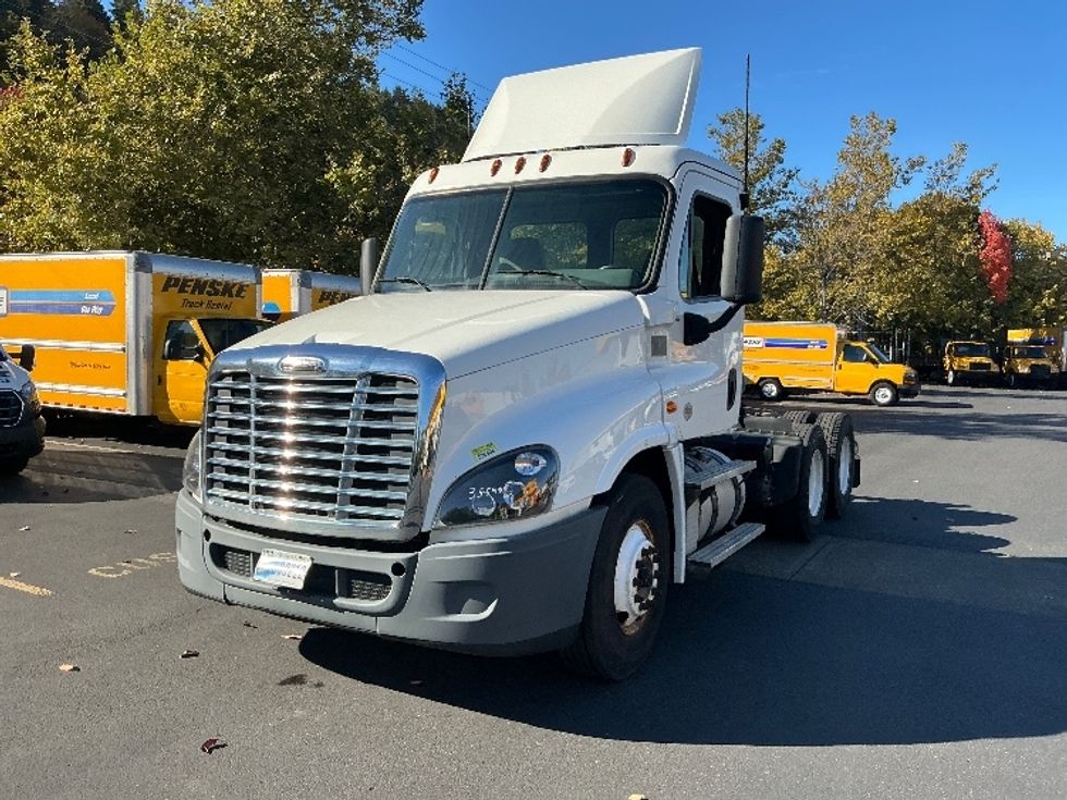 Day Cab Tractor-Heavy Duty Tractors-Freightliner-2020-Cascadia 12564ST-Portland-OR-281,868\n\t\tmiles-$ 53,250 - Image 3