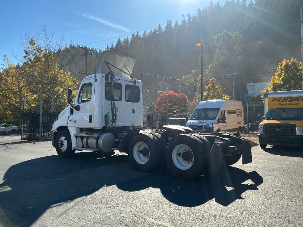 Day Cab Tractor-Heavy Duty Tractors-Freightliner-2020-Cascadia 12564ST-Portland-OR-281,868\n\t\tmiles-$ 53,250 - Image 5