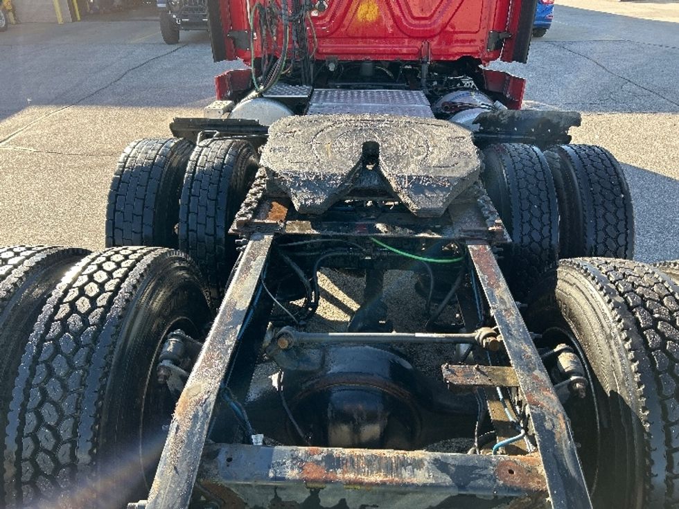 Day Cab Tractor-Heavy Duty Tractors-Freightliner-2020-Cascadia 12564ST-Saginaw-MI-485,881\n\t\tmiles-$ 45,500 - Image 6
