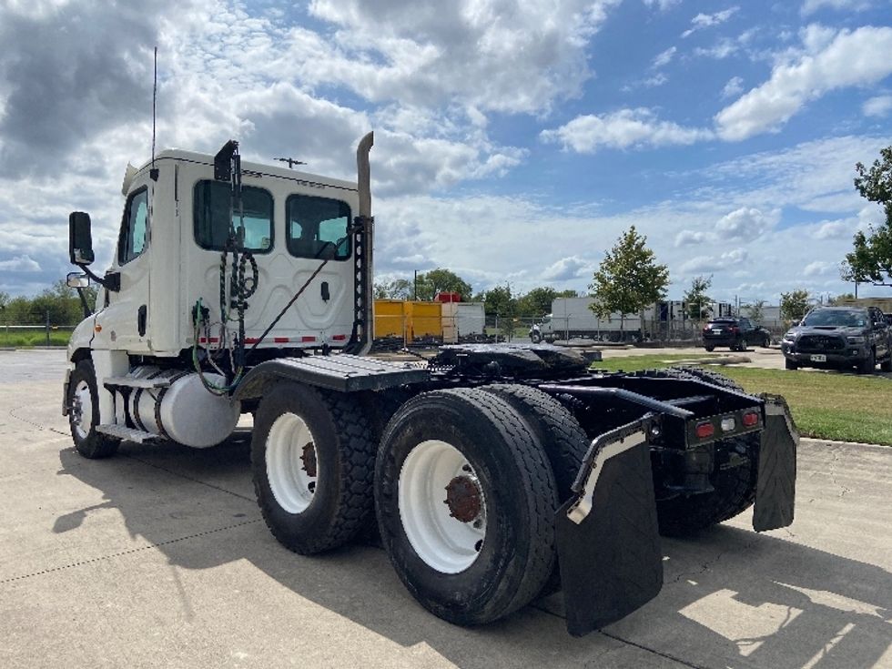 Day Cab Tractor-Heavy Duty Tractors-Freightliner-2020-Cascadia 12564ST-San Antonio-TX-346,529\n\t\tmiles-$ 50,250 - Image 5