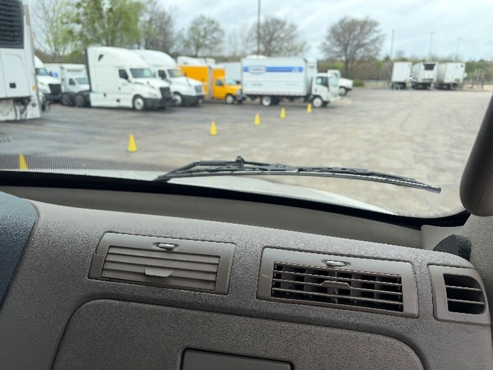 Day Cab Tractor-Heavy Duty Tractors-Freightliner-2020-Cascadia 12564ST-San Antonio-TX-359,823\n\t\tmiles-$ 47,750 - Image 13