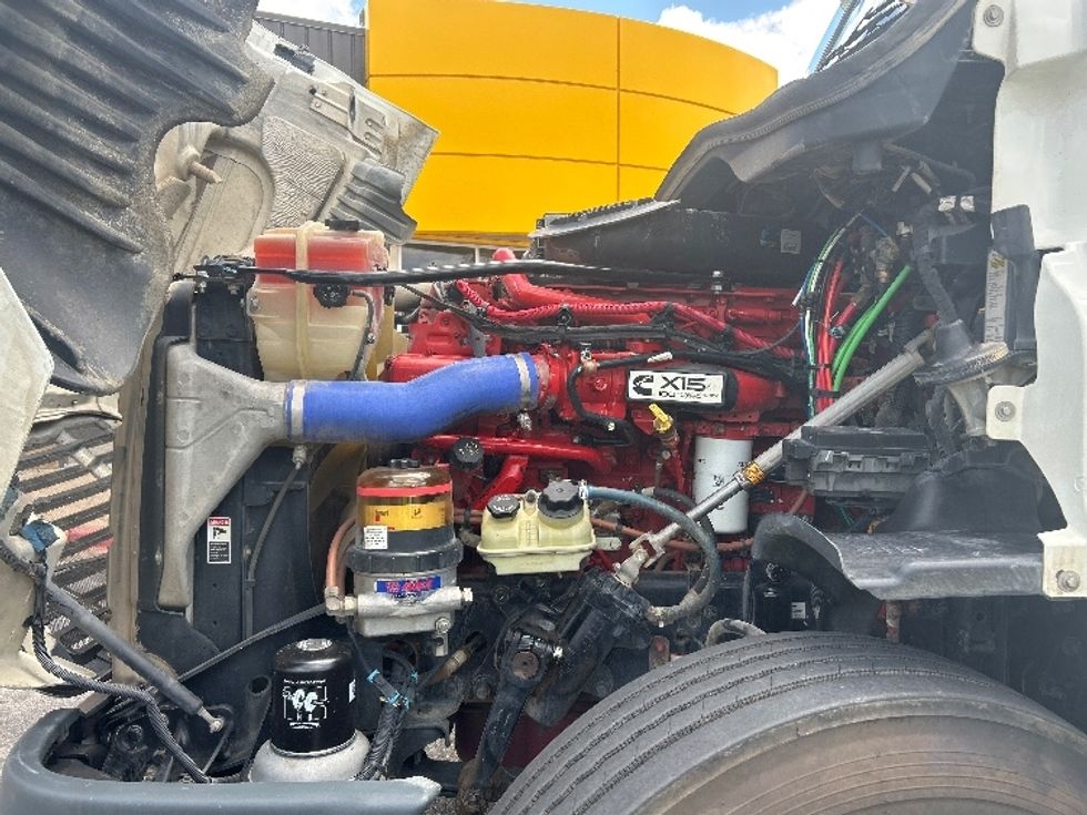 Day Cab Tractor-Heavy Duty Tractors-Freightliner-2020-Cascadia 12564ST-San Antonio-TX-372,290\n\t\tmiles-$ 51,750 - Image 16
