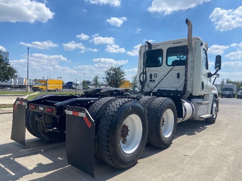 Day Cab Tractor-Heavy Duty Tractors-Freightliner-2020-Cascadia 12564ST-San Antonio-TX-413,867\n\t\tmiles-$ 43,500 - Image 7