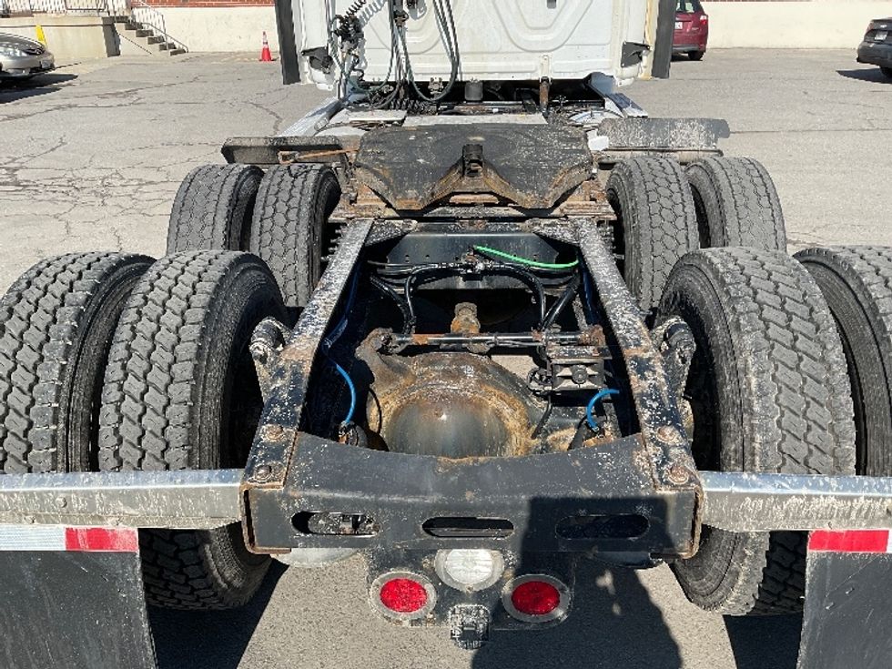 Day Cab Tractor-Heavy Duty Tractors-Freightliner-2020-Cascadia 12564ST-South Portland-ME-337,323\n\t\tmiles-$ 36,000 - Image 6